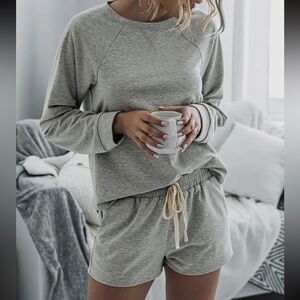 NWT Light Grey So Cozy Lightweight Lounge Set
